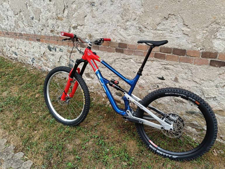 Used YT Custom SRAM GX Eagle 2025 Mountainbike, Red — image 3 of 8