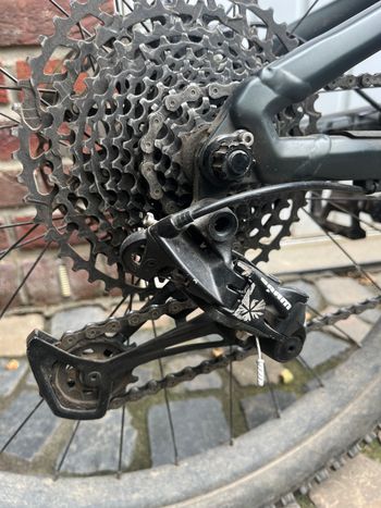 Gebrauchtes Focus JAM 6.8 SEVEN 2019 2019 Mountainbike, Schwarz, 27.5 — Bild 6 von 8