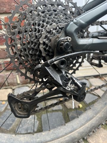 Gebrauchtes Focus JAM 6.8 SEVEN 2019 2019 Mountainbike, Schwarz, 27.5 — Bild 6 von 8