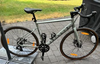 Used Chiliz GL. 2024 Road & Gravel, Light Gray — image 5 of 5