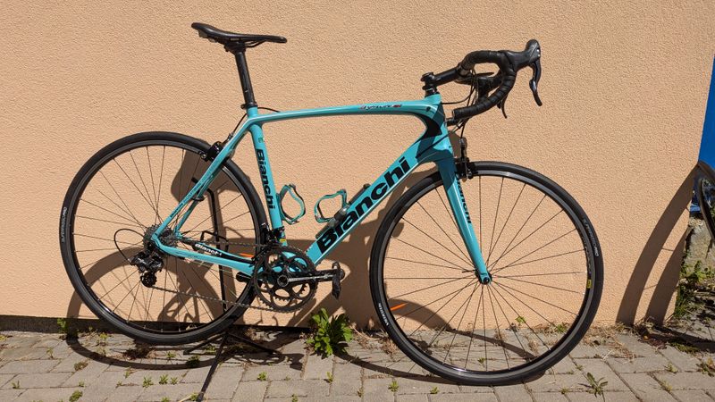 Bianchi Infinito CV Chorus 2016 2016 Road & Gravel usato