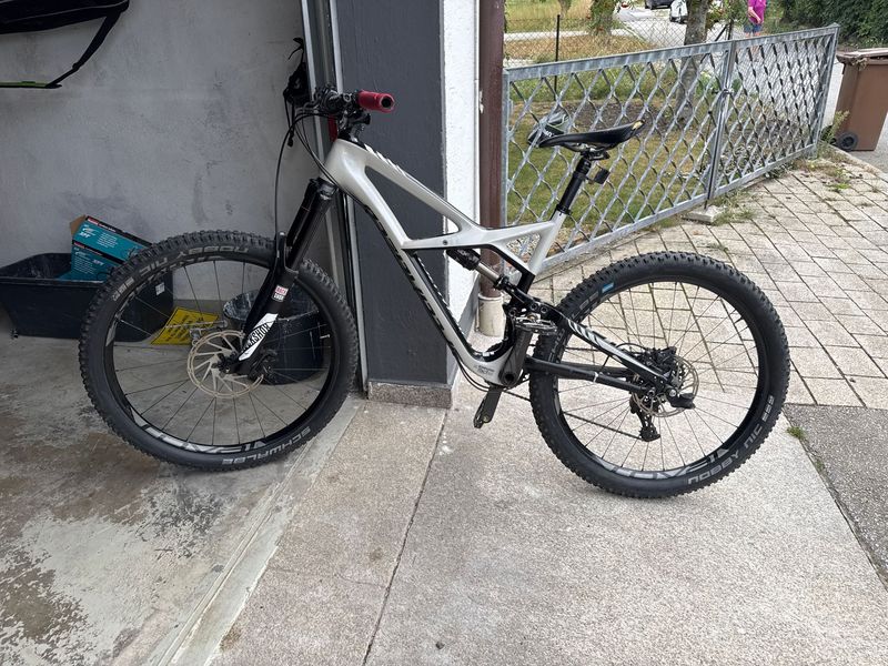 Specialized Enduro Expert Carbon 650b 2015 2015 MTB de segunda mano