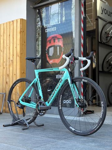 Used Bianchi Aria e-road Shimano Ultegra Di2 2019 Road & Gravel, Blue — image 3 of 3