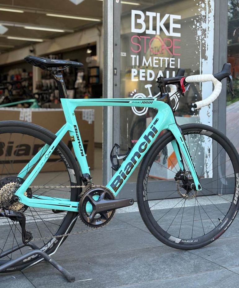 Použité Bianchi Aria e-Road 2019 2019 Road & Gravel — obrázek 3 z 3