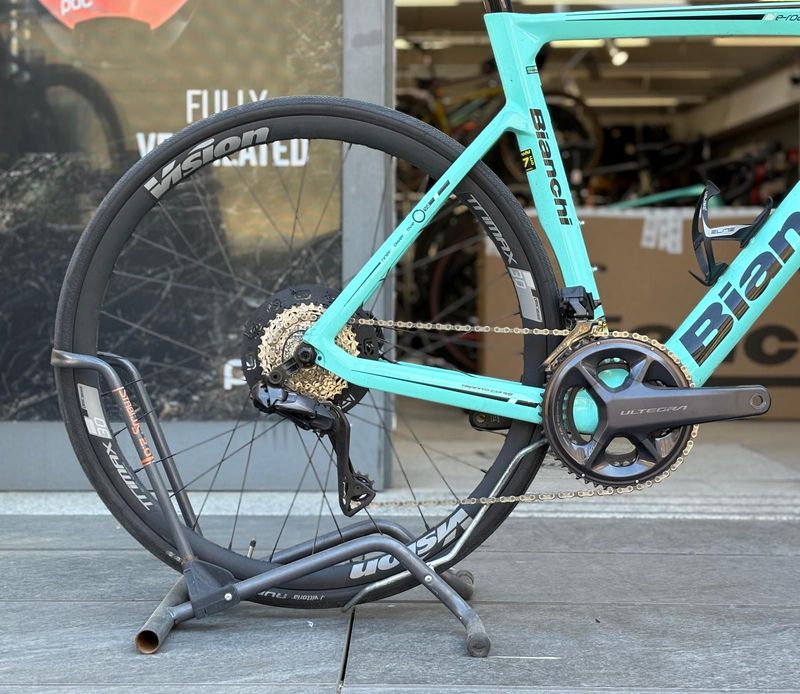 Używany Bianchi Aria e-road Shimano Ultegra Di2 2019 Road & Gravel