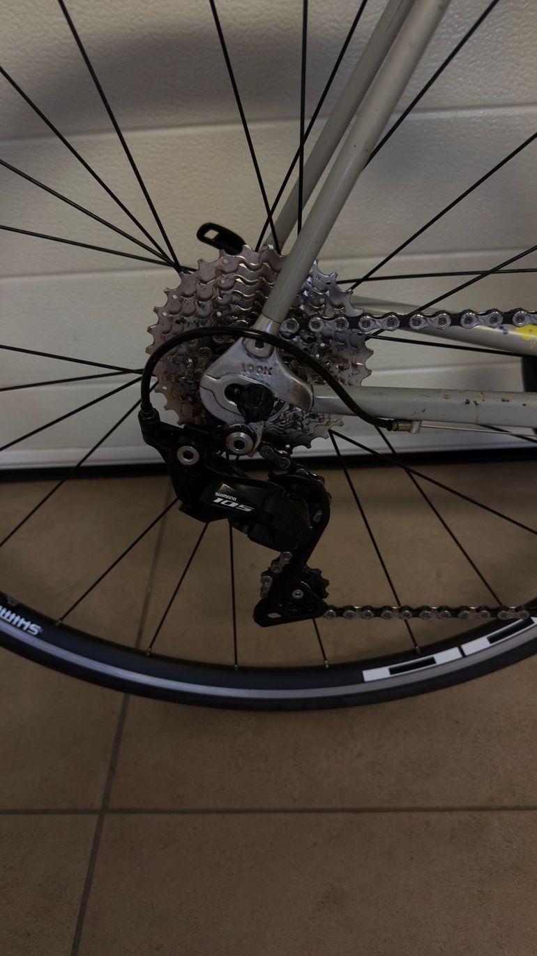Used Look Custom Shimano 105 1991 Road & Gravel, Light Gray — image 5 of 10
