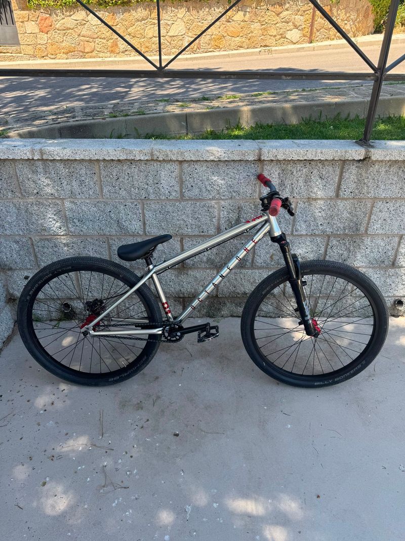 Used Octane One Custom Urban & Touring
