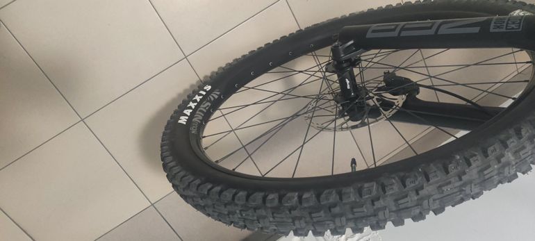 Gebrauchtes YT Industries Capra CORE 1 MX 2023 2023 Mountainbike, Schwarz, 29, 27.5 — Bild 11 von 13