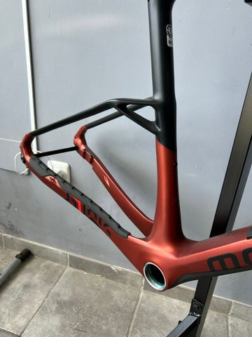 Mondraker Dusty Frameset 2025 Road & Gravel d'occasion — image 2 sur 3