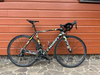 Käytetty Specialized Tarmac Shimano 105 2015 Road & Gravel