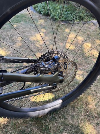 Used Specialized Turbo Levo Shimano SLX 2021 Mountainbike, Green — image 9 of 10