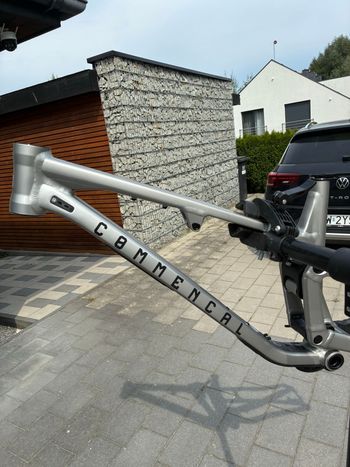 Used Commencal META SX V5 ESSENTIAL 2024 Frameset 2024 Mountainbike, Light Gray, 29, 27.5 — image 4 of 8