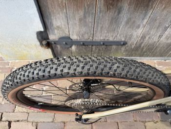 Używany BMC Fourstroke LT TWO 2024 2024 Mountainbike — zdjęcie 9 z 9