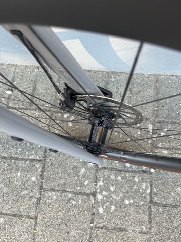 Brugt Canyon Grizl CF SL 7 eTap 2022 2022 Road & Gravel — billede 6 af 19