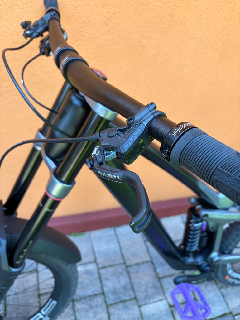 Tweedehands CUBE TWO15 HPC SLT 2022 2022 Mountainbike — afbeelding 8 van 8