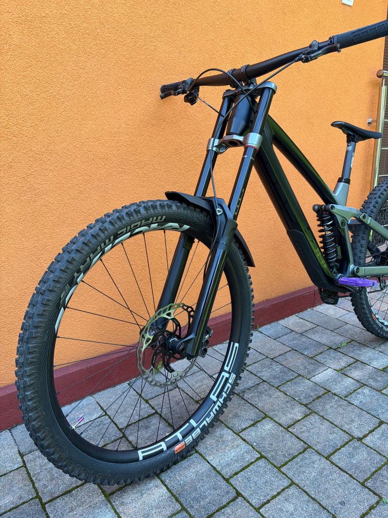 Tweedehands CUBE TWO15 HPC SLT 2022 2022 Mountainbike — afbeelding 4 van 8