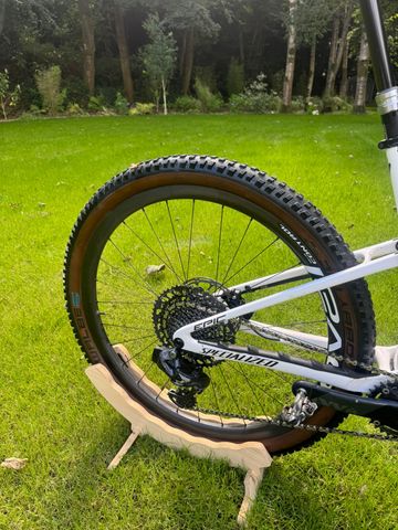 Tweedehands Specialized Epic Pro 2021 2021 Mountainbike — afbeelding 3 van 6