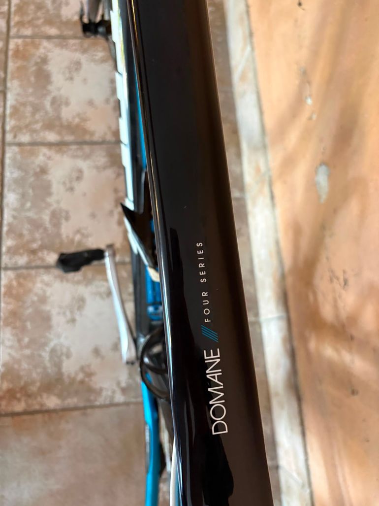 Použité Trek Domane 4.1 Compact 2016 2016 Road & Gravel — obrázek 7 z 12