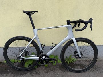Tweedehands CUBE AGREE C:62, SLT 2023 2023 Road & Gravel