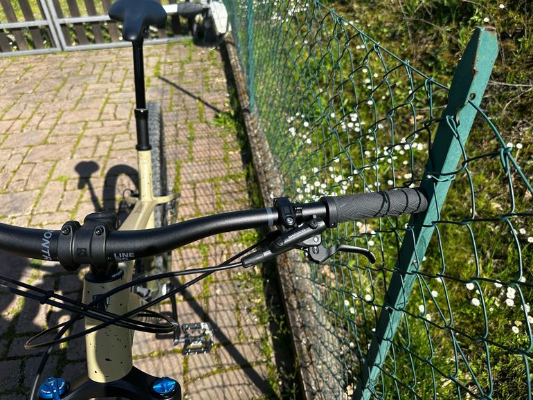 Used Trek Roscoe 9 2023 2023 Mountainbike, Green, 29 — image 15 of 16