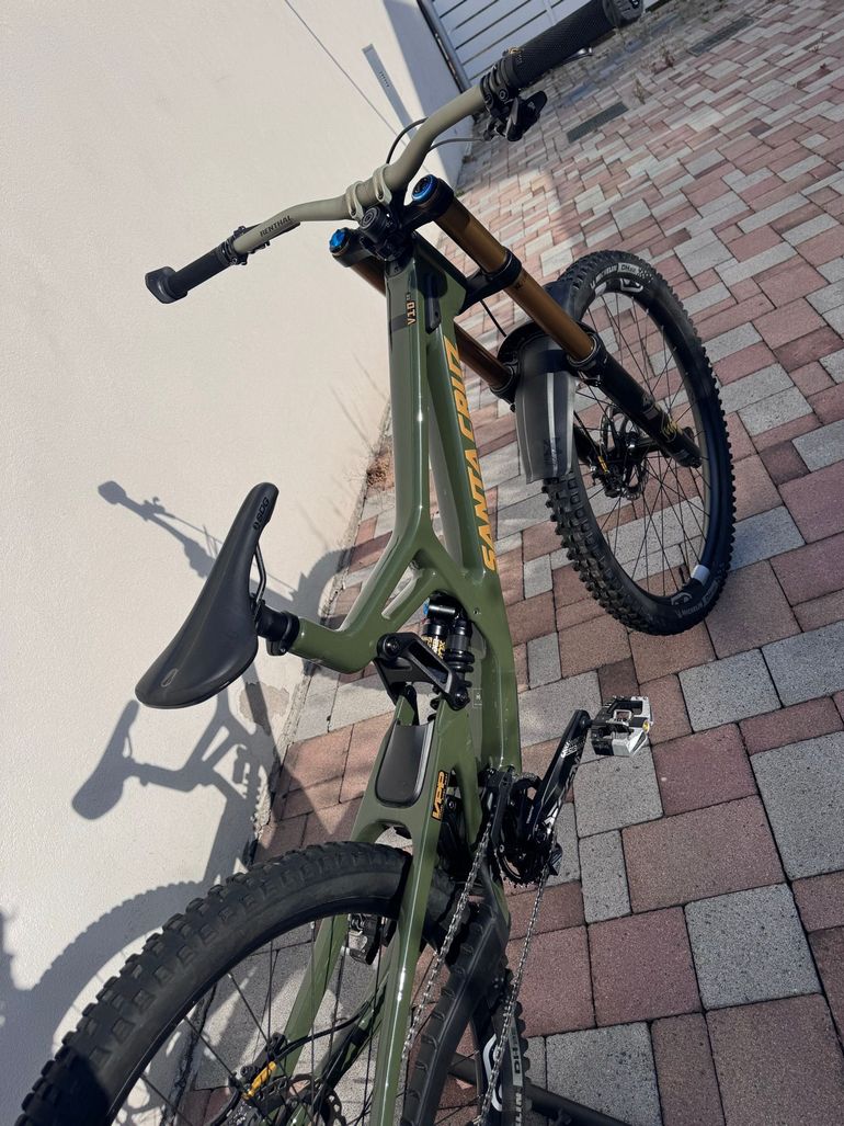 Brugt Santa Cruz V10 SRAM GX 2026 2026 Mountainbike — billede 3 af 8