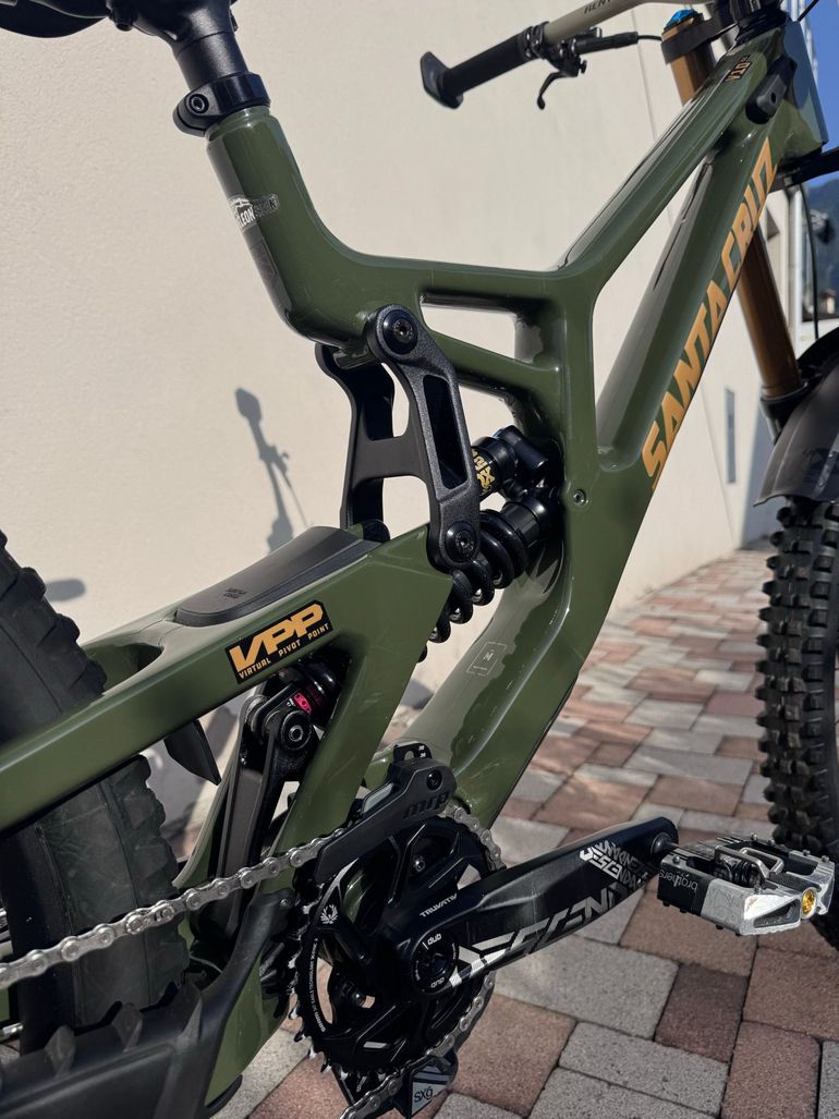 Brugt Santa Cruz V10 SRAM GX 2026 2026 Mountainbike — billede 5 af 8