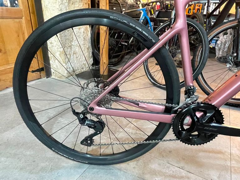 Gebrauchtes Scott Addict 50 2025 2025 Road & Gravel, Violett — Bild 4 von 10