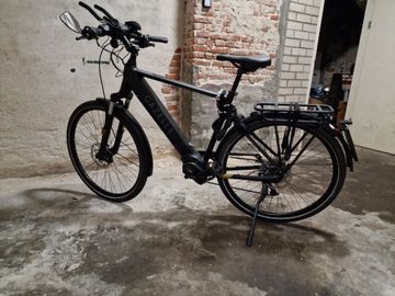 Gazelle Medeo Speed High-Step 2022 2022 Urban usato, Nero — immagine 2 di 7