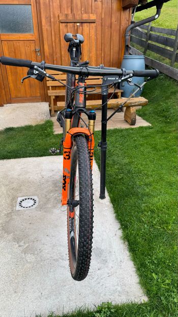 Gebrauchtes KTM SCARP EXONIC 2024 2024 Mountainbike, Orange — Bild 6 von 12