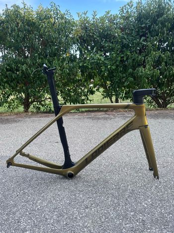 Used Lapierre Aircode DRS 6.0 2023 Frameset 2023 Road & Gravel, Orange — image 4 of 18