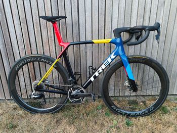 Käytetty Trek Madone SLR 9 AXS Gen 8 2026 2026 Road & Gravel