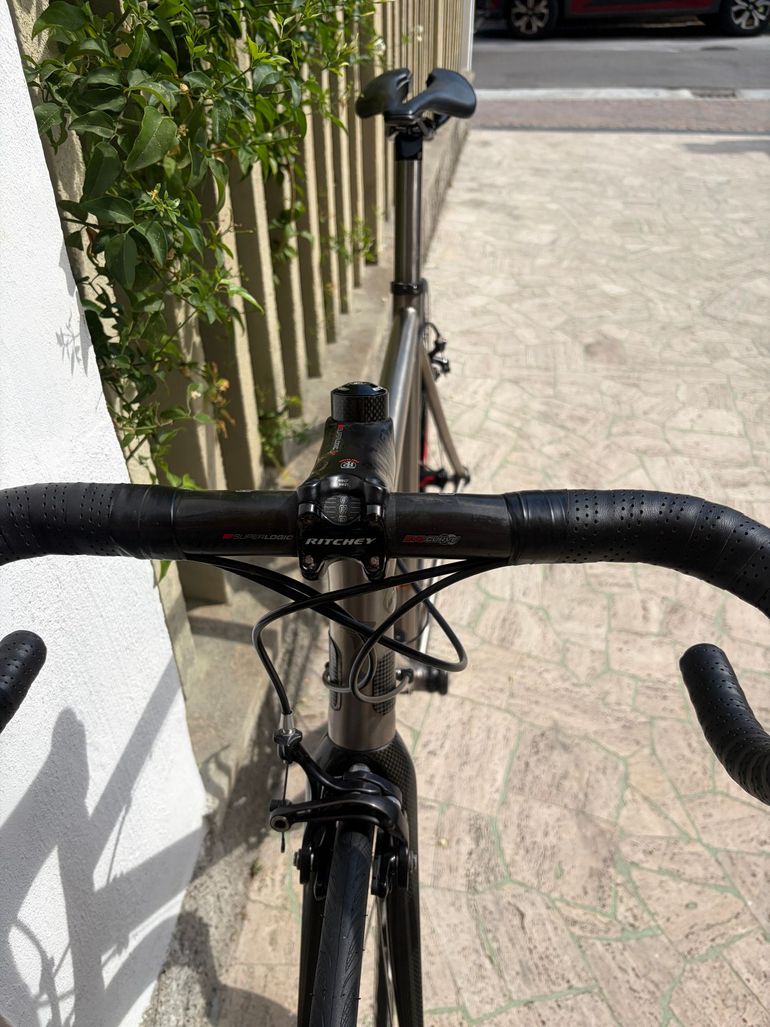 Used Carraro Custom Campagnolo Super Record 2008 Road & Gravel, Light Gray — image 5 of 10