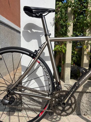 Used Carraro Custom Campagnolo Super Record 2008 Road & Gravel, Light Gray — image 3 of 10
