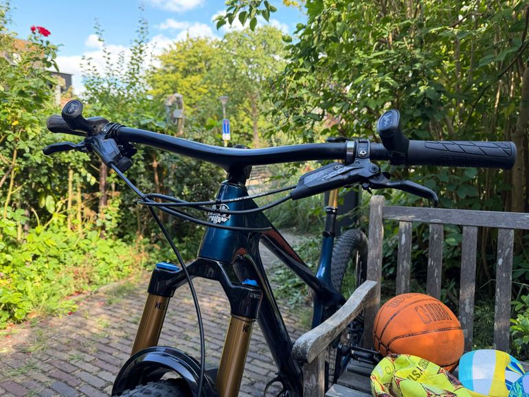 Used Yeti ARC SRAM GX Eagle AXS 2023 Mountainbike, Blue — image 22 of 27