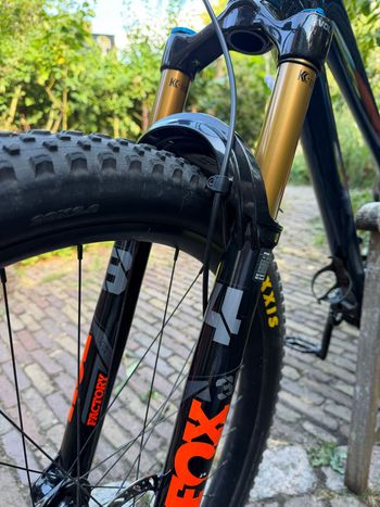 Used Yeti ARC SRAM GX Eagle AXS 2023 Mountainbike, Blue — image 21 of 27