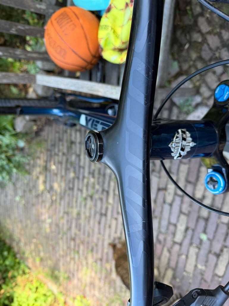 Used Yeti ARC SRAM GX Eagle AXS 2023 Mountainbike, Blue — image 19 of 27