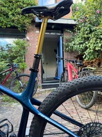 Used Yeti ARC SRAM GX Eagle AXS 2023 Mountainbike, Blue — image 14 of 27