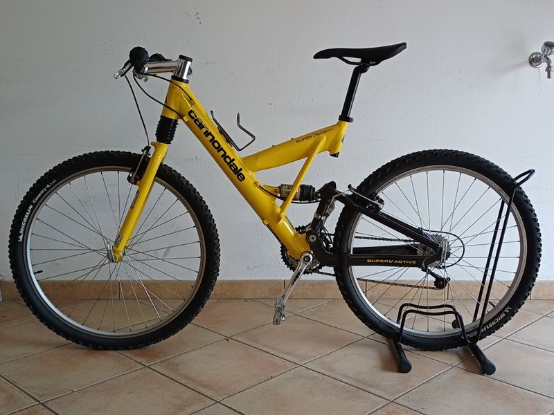 Used Cannondale Super V 900 1997 MTB