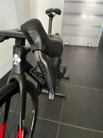 Colnago v4 rs Custom Shimano Ultegra Di2 2023 Road & Gravel usato, Nero — immagine 10 di 12