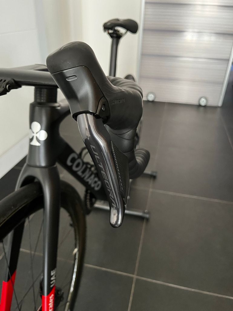 Colnago v4 rs Custom Shimano Ultegra Di2 2023 Road & Gravel usato, Nero — immagine 10 di 12