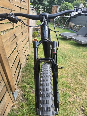 Used Focus JAM 8.8 2022 2022 Mountainbike, Black, 29 — image 13 of 33