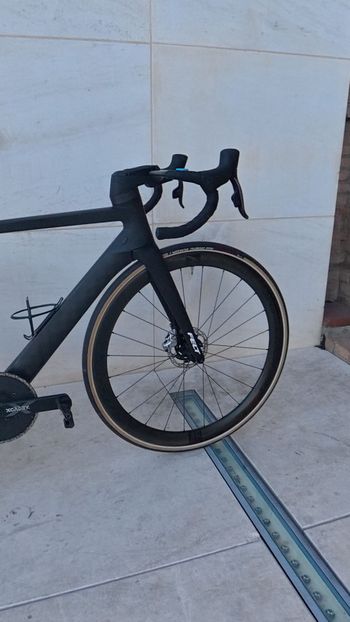 Felt Ar SRAM Red eTap AXS 2024 Road & Gravel usato, Nero — immagine 7 di 7