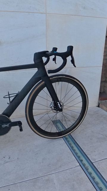 Używany Felt Ar SRAM Red eTap AXS 2024 Road & Gravel — zdjęcie 7 z 7