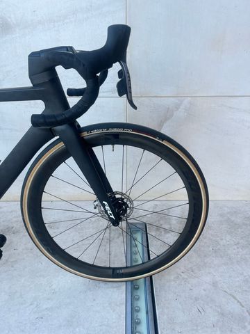 Używany Felt Ar SRAM Red eTap AXS 2024 Road & Gravel — zdjęcie 4 z 7