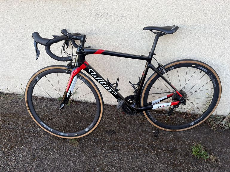 Wilier Gtr Shimano 105 2022 Road & Gravel d'occasion — image 2 sur 3
