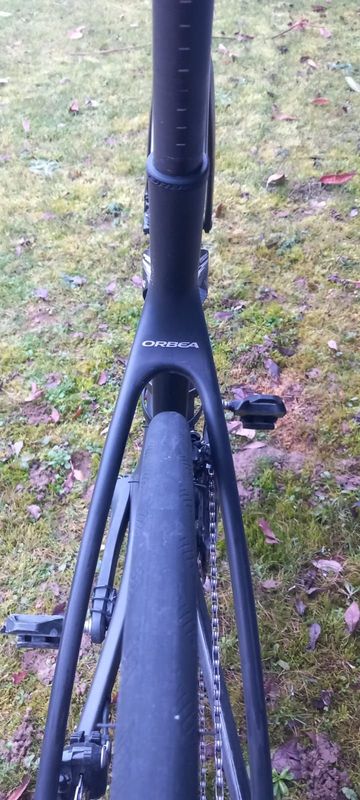 Used Orbea ORCA M30 2023 2023 Road & Gravel, Black — image 9 of 13