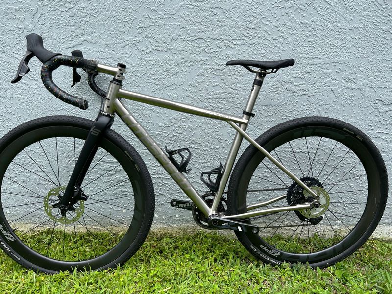 Used Litespeed Ultimate G2 — SRAM Force XPLR AXS D2 1x 2023 2023 Road & Gravel