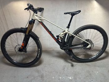 Used Mondraker FOXY CARBON RR 2024 2024 MTB