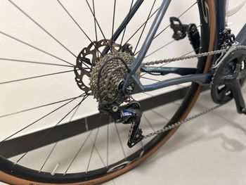 Focus PARALANE 8.8 2021 2021 Road & Gravel usato, Blu — immagine 5 di 9