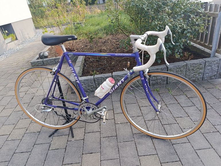 Gebrauchtes Giant Peloton Shimano 105 1992 Road & Gravel, Violett — Bild 2 von 13